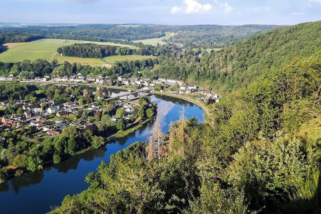 Gîte: À la courbe du fleuve Godinne Esterno foto